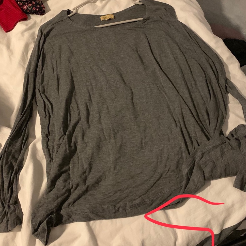 gray long sleeve